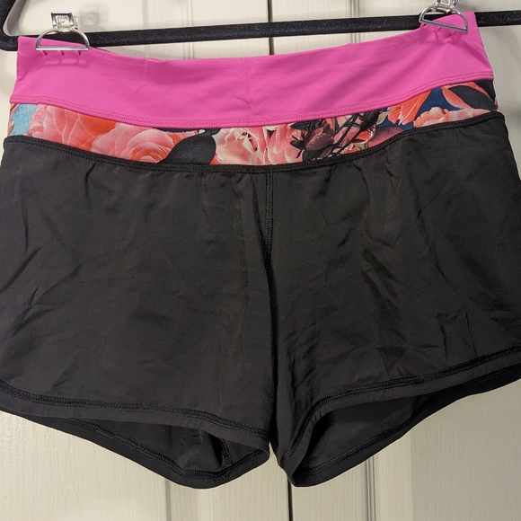 Lululemon Run Speed Short - Picture 7 of 11